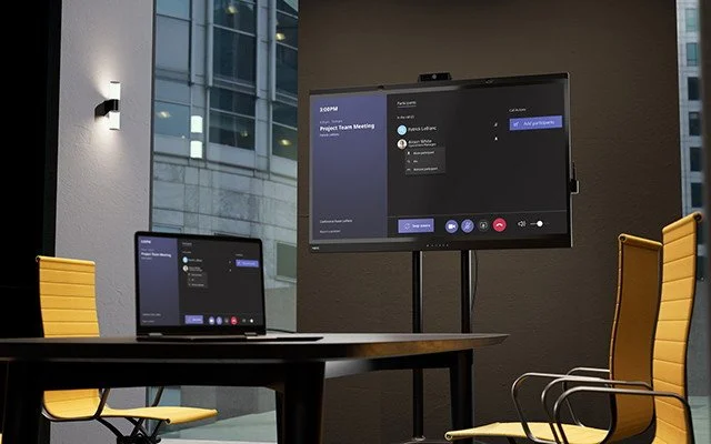 4K UHD Interactive Panel in Dubai