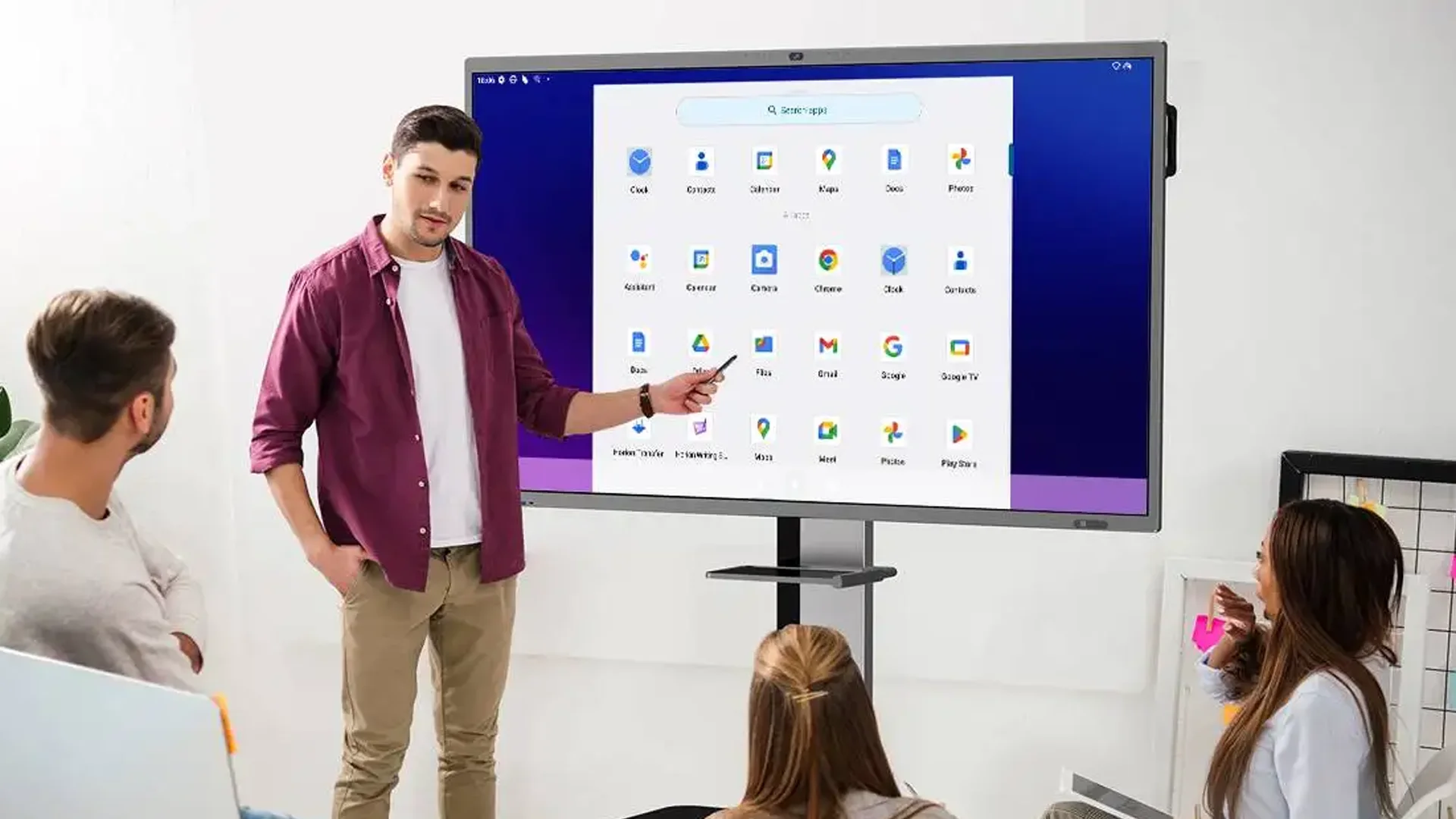 8 Reasons Dubai Schools Are Choosing the M5APro Interactive Display 1